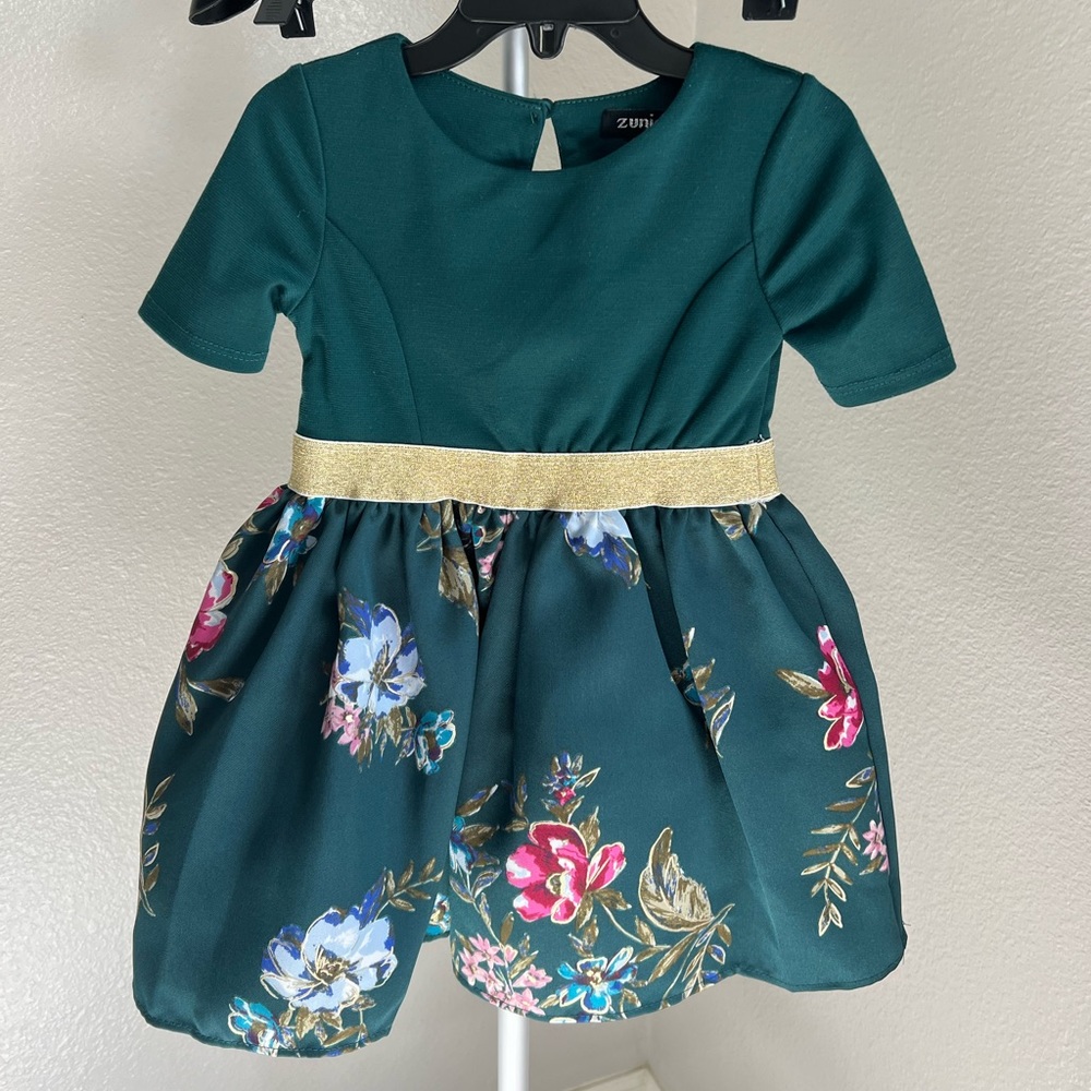 Zunie Girls Green Floral Bottom Short Sleeve Gold Accented Belt Dress 3t